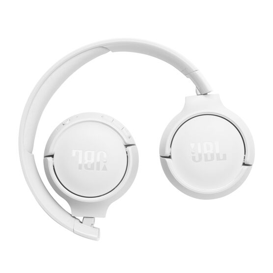 JBL Tune 520BT - White - Wireless on-ear headphones - Detailshot 1 JBL Tune 520BT - White - Wireless on-ear headphones - Detailshot 1